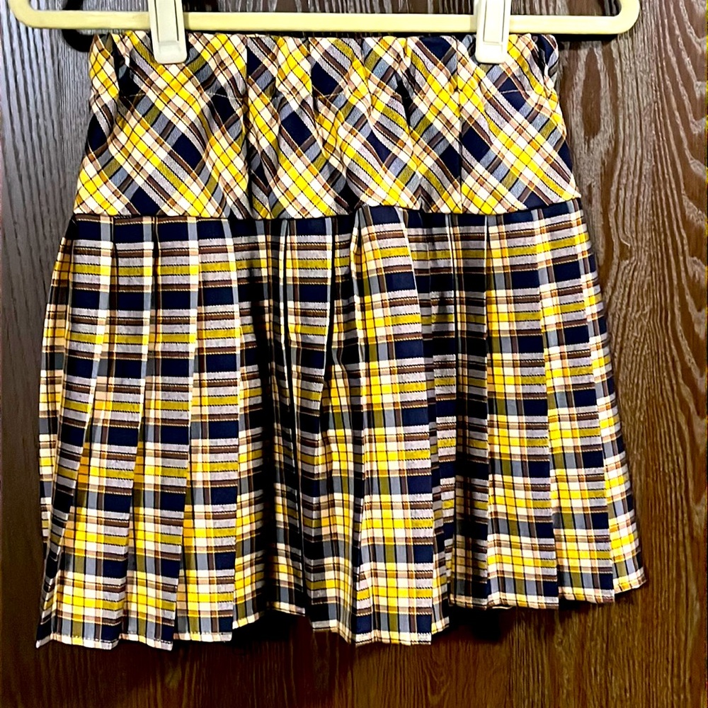 Plaid, pleated skirt